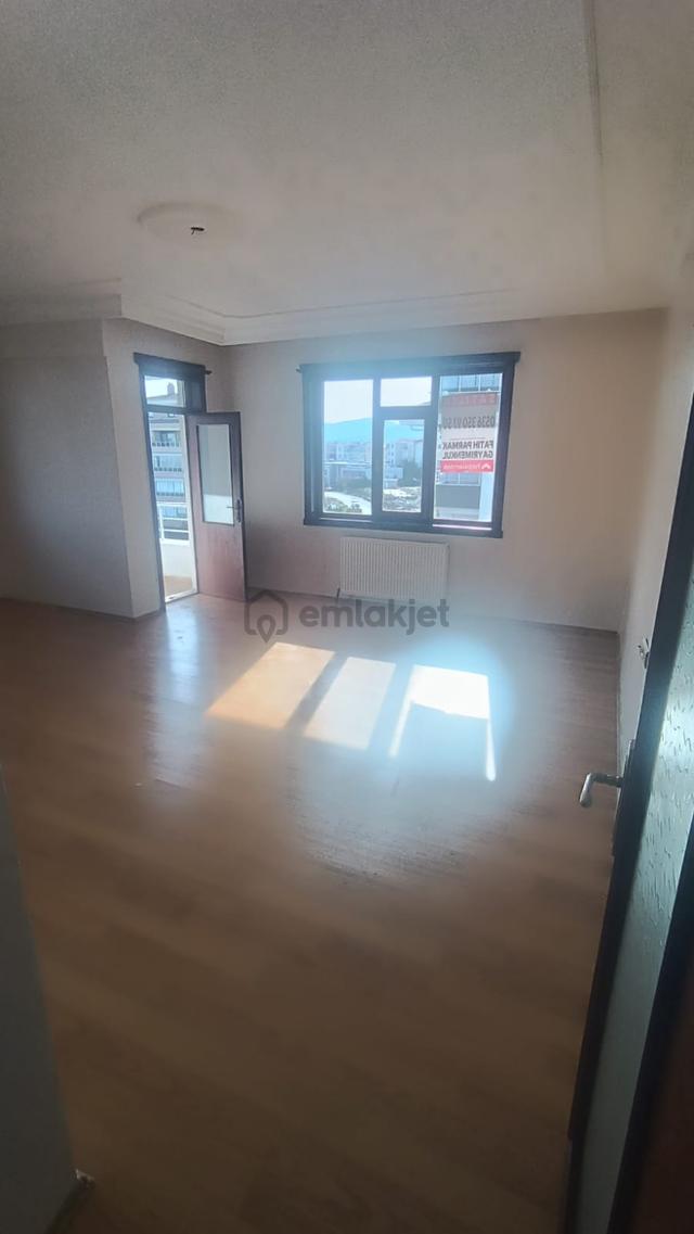 Yazır Mh İstanbul Yolu Üzerinde 4+1 Satılık Dublex Daire 3