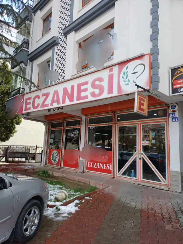 Aşık Veysel Caddesi Sahibinden Eczane Medikale Uygun 60+60 120 M2 Dükkan 2