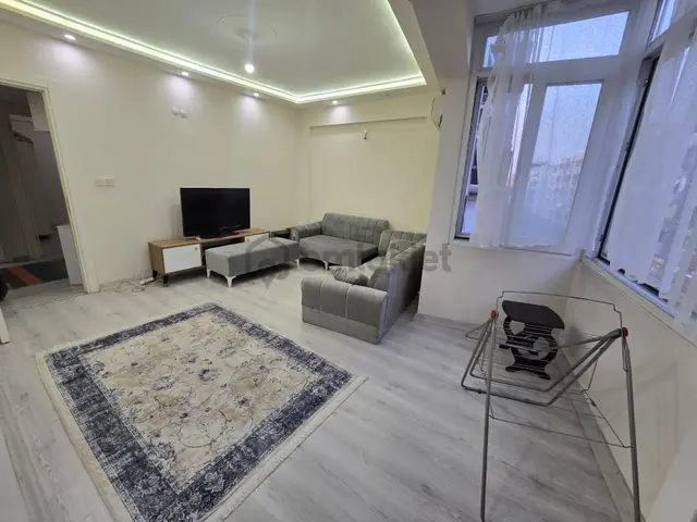Balçova Ata.caddesinde Belediye Yakını Eşyalı Kiralık 2+1 Daire 3