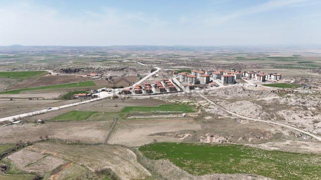 Güzelyurt'ta Toki Yanıbaşında Manzaralı Yatırım Fırsatı 1236 M² 3