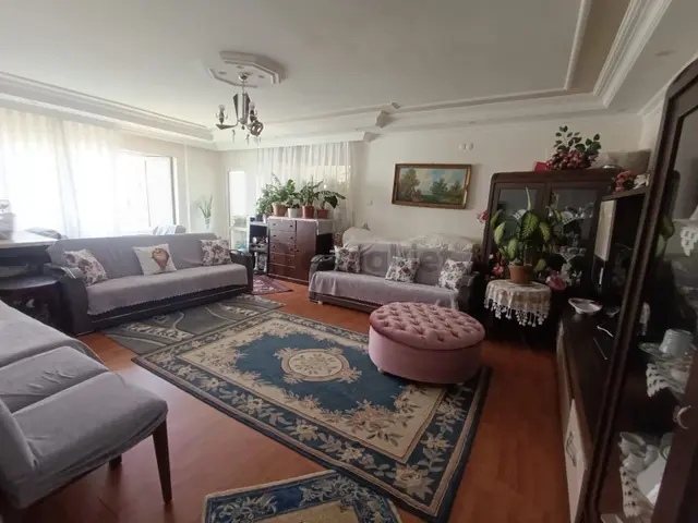 Satılık Beylikdüzü Ceylan Sit.180 M2.3+1 7.kat Açık Otoparklı 4