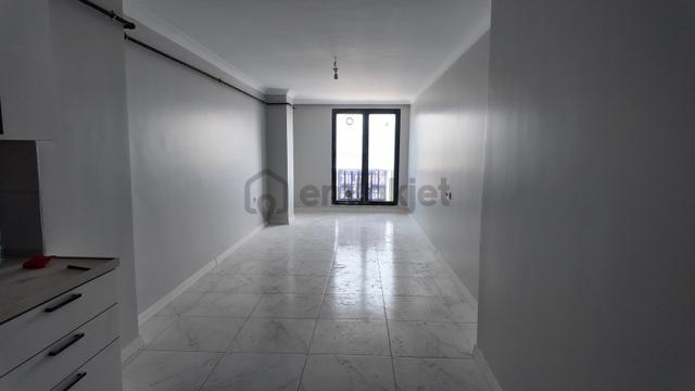 Tarcanlardan İzmit Bekirdere Merkezinde Kiralık 1+1 Çatı Dubleks 3