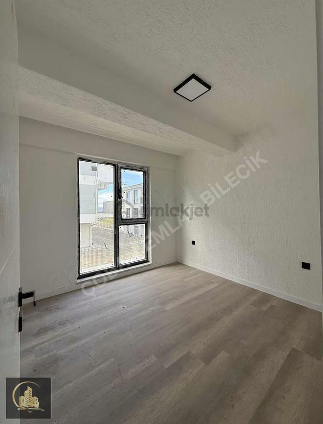 Üniversite Ve Hastaneye 5 Dk Mesafede 2+0 Sıfır Satılık Daire 3