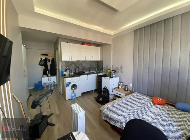Rw Lıfe// İstiklal Mh. İki Eylül Cd. Üzerinde Satılık1+0 Daire 3