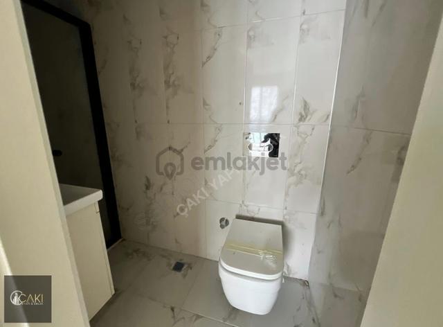 Çakı Yapı Emlaktan Cumhuriyet Mahallesinde Satılık 4+1 Daire 1