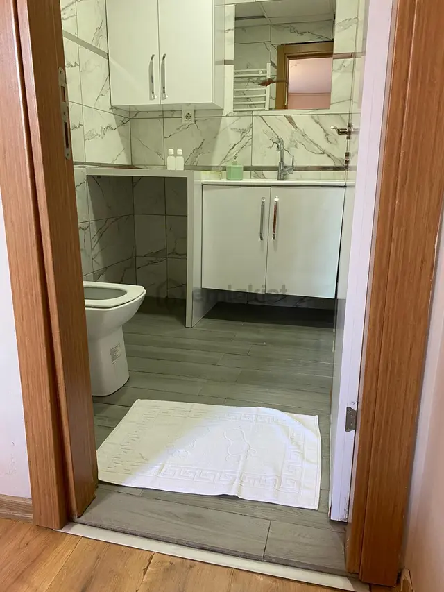 Çiğli Devlet Hastanesi Karşısı – Temiz Ve Uygun Günlük Apart 3