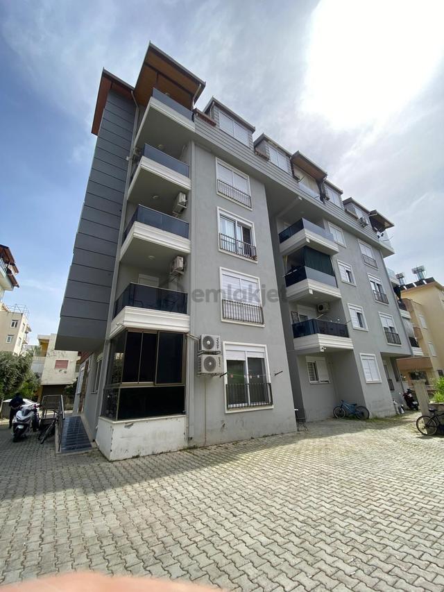 Gazipaşa'da Modern Tasarımlı Full Eşyalı 1+1 Daire 2