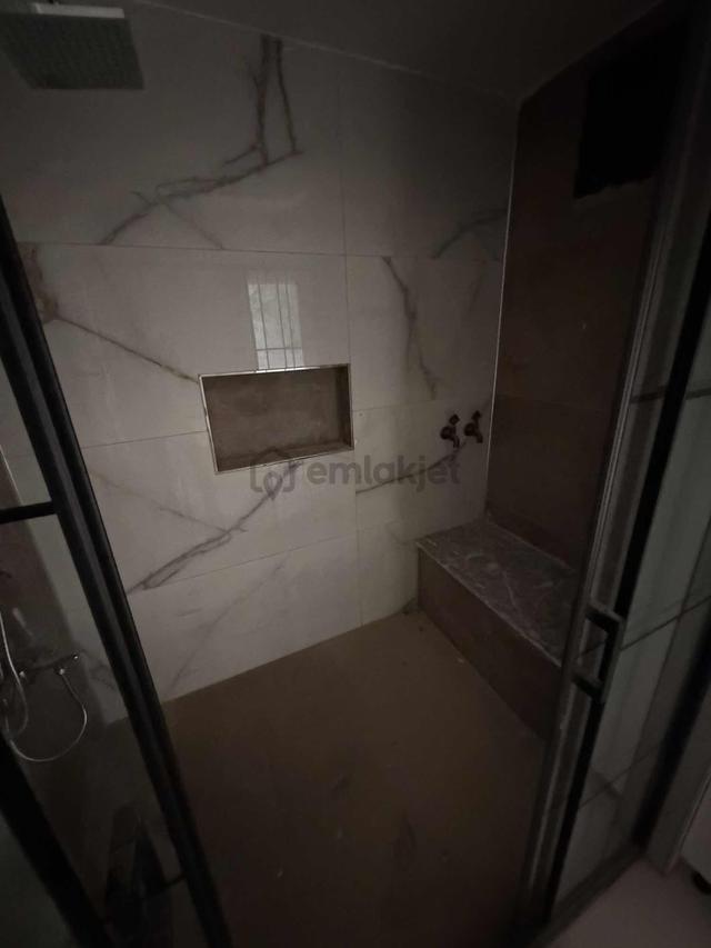 Buhara Mahallesinde Site İçi Satılık Ultralüks Villa 4