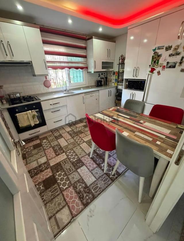 Uğur Kaya Gayrimenkul'den Sarıçam Beycelimh.sindesatlık 3+1daire 4