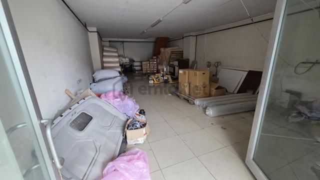 Beylikdüzü Osb Mermerciler San. 185m²düz Giriş Cadde Üstü Dükkan 5