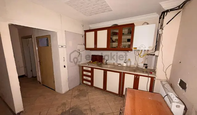 Atapark Aşıkveysel Cadde Üzeri 200m2 Depolu Geniş Kiralık Dükkan 3