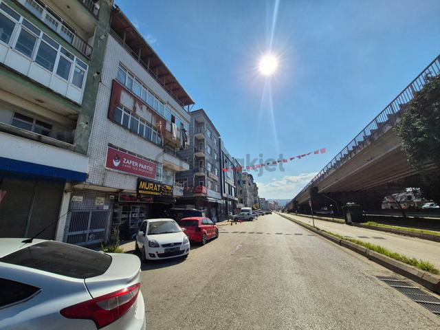 Canik Karşıyaka'da Çevre Yoluna Cephe Satılık Komple Bina(5 Kat) 4