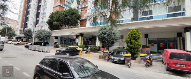 Saklıhan Konakları 'nda 200 M2 Boş Dükkan 2