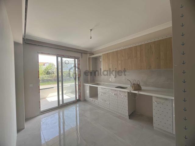 Emlak Evim Sarıdede Mah. Lüks Sıfır 2+1 Kiralık Daire 3