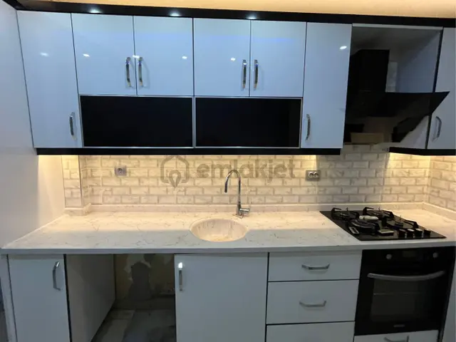 Baraj Yolu İstanbul Pilavcısı Arasında Satılık 3+1 Daire 2