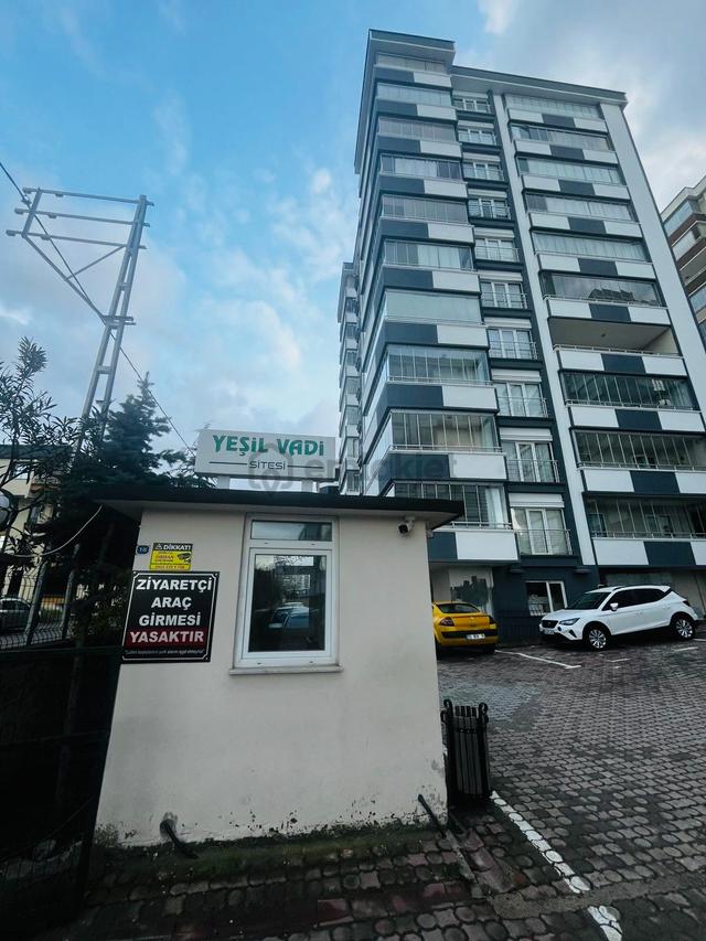 Furkan Emlaktan Karasamsun Mah 3+1 5.kat 180m2 Site İçi Fırsat Daire 4