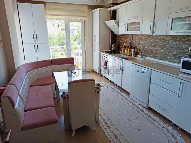 Furkan Emlaktan Karasamsun Mah 3+1 5.kat 180m2 Site İçi Fırsat Daire 5