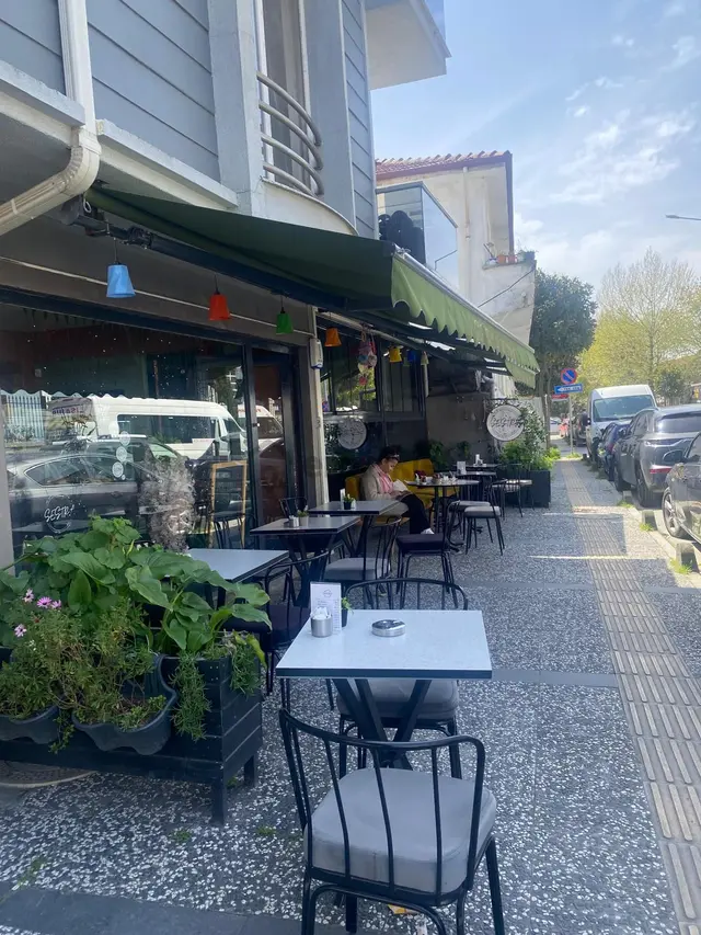 Atatürk İlokulu Karşısı Devren Kiralık Cafe 4