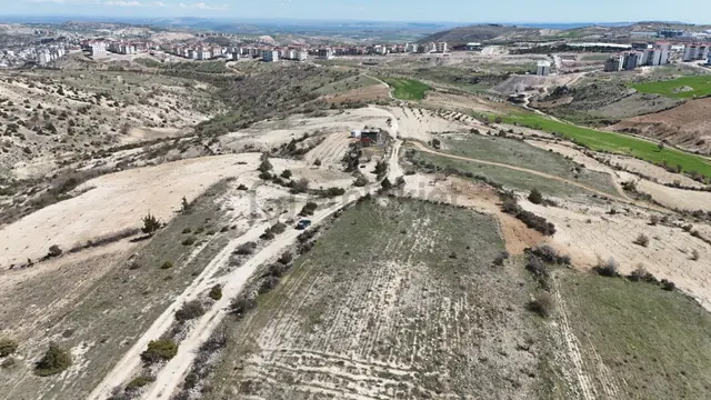 Hakev'den Merkeze Yakın, Hakim Noktada Satılık Bağ Evi Yeri Hakev'den Merkeze Yakın, Hakim Noktada Satılık Bağ Evi Yeri 1