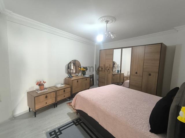 Adıyaman Bahçelievler Eski Kahta Cad. Satılık 3+1 Arakat Daire 5