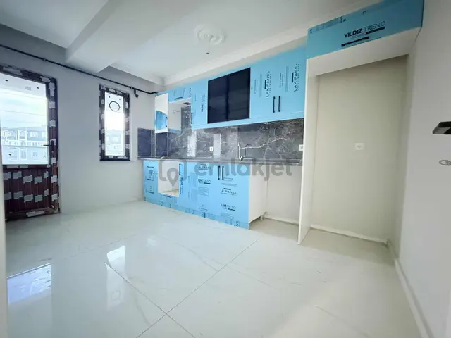 Hatip Sıfır Arakat Ebeveynli 3+1 Ön Cephe Merkezi Konum 1