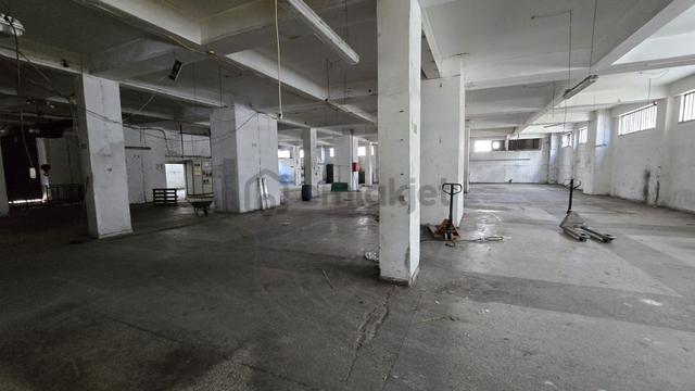 Beylikdüzü O.s.b. Bakırcılar Kiralık 1.250m² Tır Rampalı Giriş 5