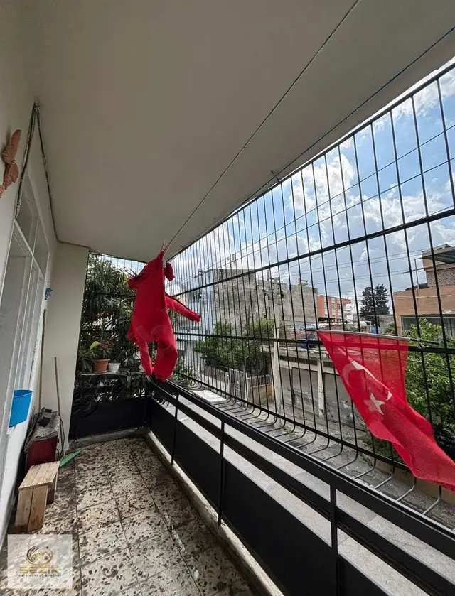 İstiklal Mah. Merkezi Konum Köşe Başı Komple Satılık Müstakil Ev 3