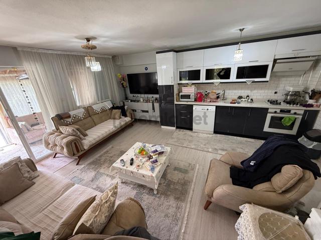 İzmir Dikili Salihleraltında Satılık 3+1 Köşe Villa 3