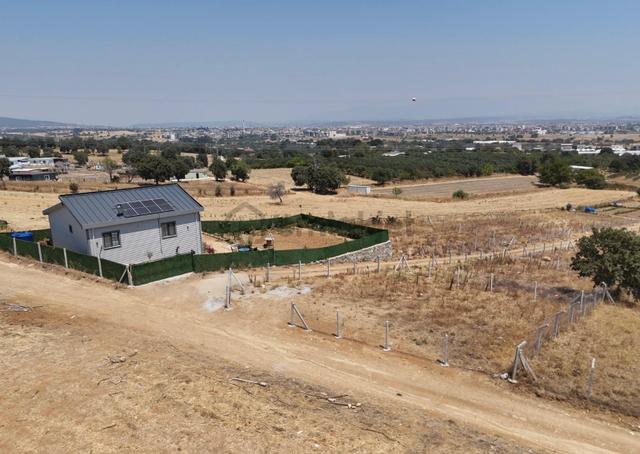 Menderes Turyap'tan Dereköy'de Hisse Tapulu 372m² Satılık Tarla 2