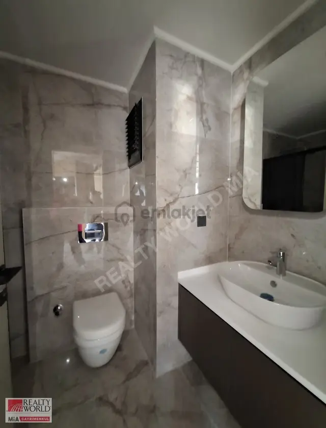 Sarısu'da Yeni Hastane Karşısında Ultralüks 1+1 Kiralık Daire 4