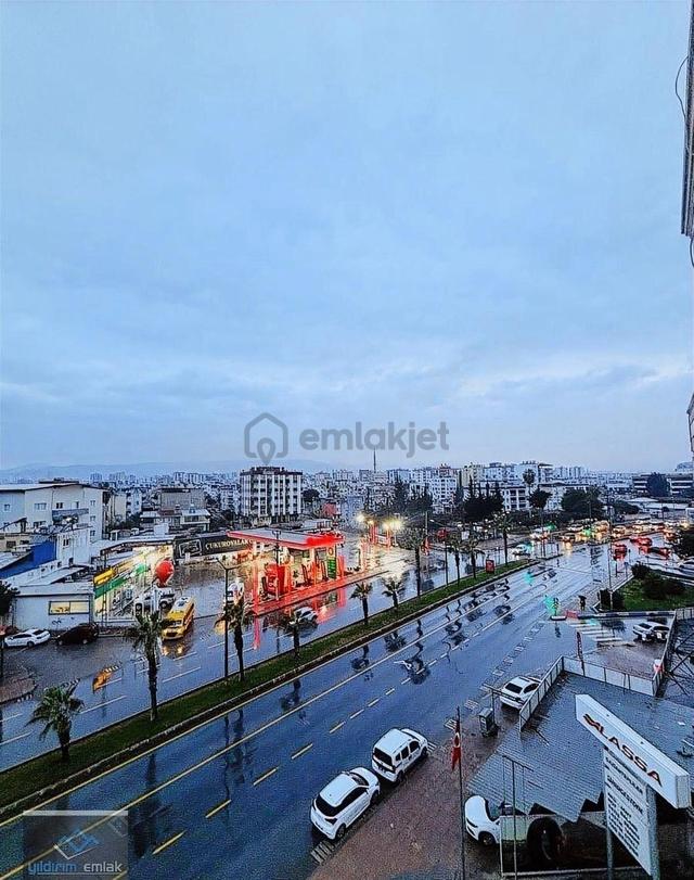 Yıldırım Gayrimenkul'den Gmk Üzeri Muhteşem Lokasyonda Daire 3