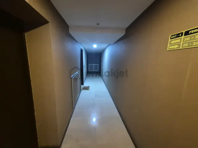 Şişli, Ferıloft Sitesi Satılık, Havuzlu, Otoparklı Ara Kat 2+1 Daire 4