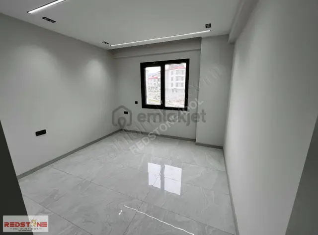 Redstone İdol'den Şemikler'de Kiralık Daire 1