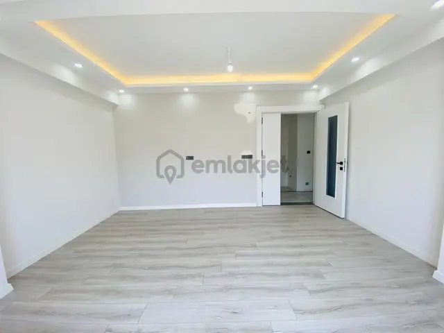 Güven'den Hastane Yanı Yerden Isıtmalı,ebv Banyolu 2+1 Daire 5