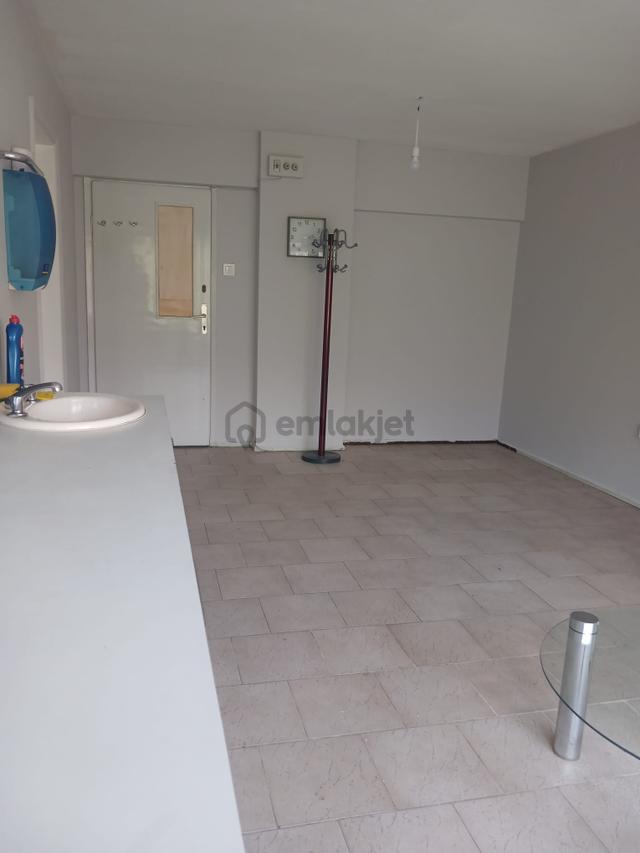 Setbaşında Satılık İş Yeri 5