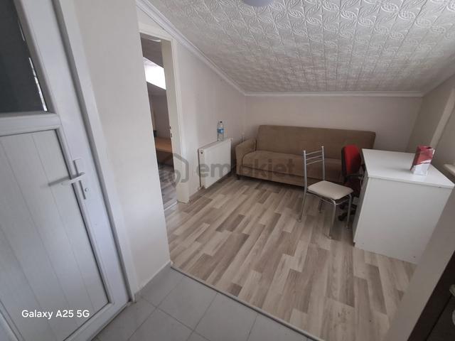 Oryaştan Ataşehir İnönü Teraslı,eşyalı 60m2 1+1 Çatı Katı Daire