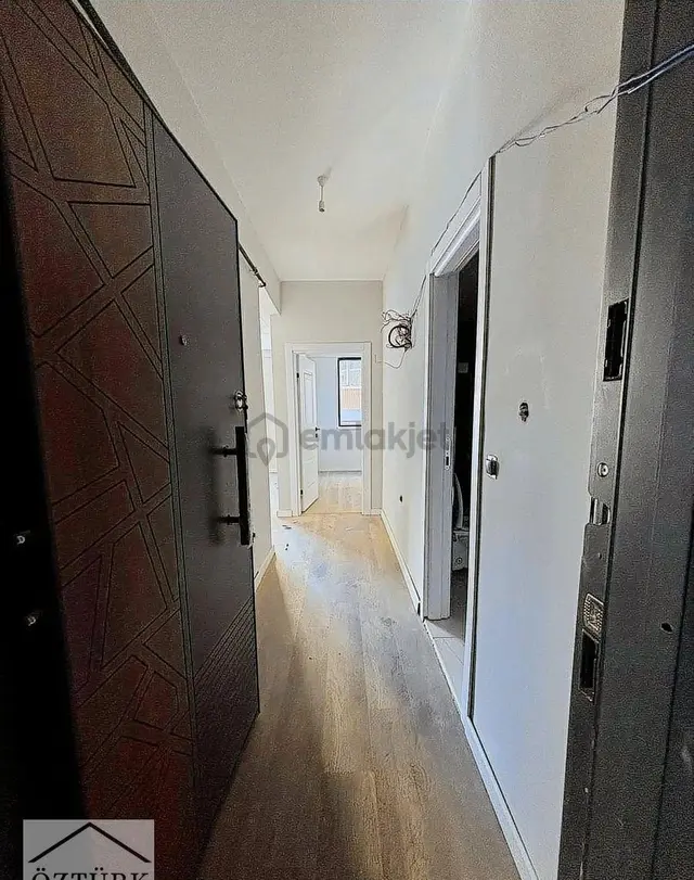 Toplu Konut Bulvarına 50 Metre Mesafede Yatırımlık 1+1 2
