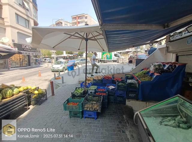 Bys'den Eşrefpaşa Merkezi Konumda Satılık Manav&balık Dükkanı 4