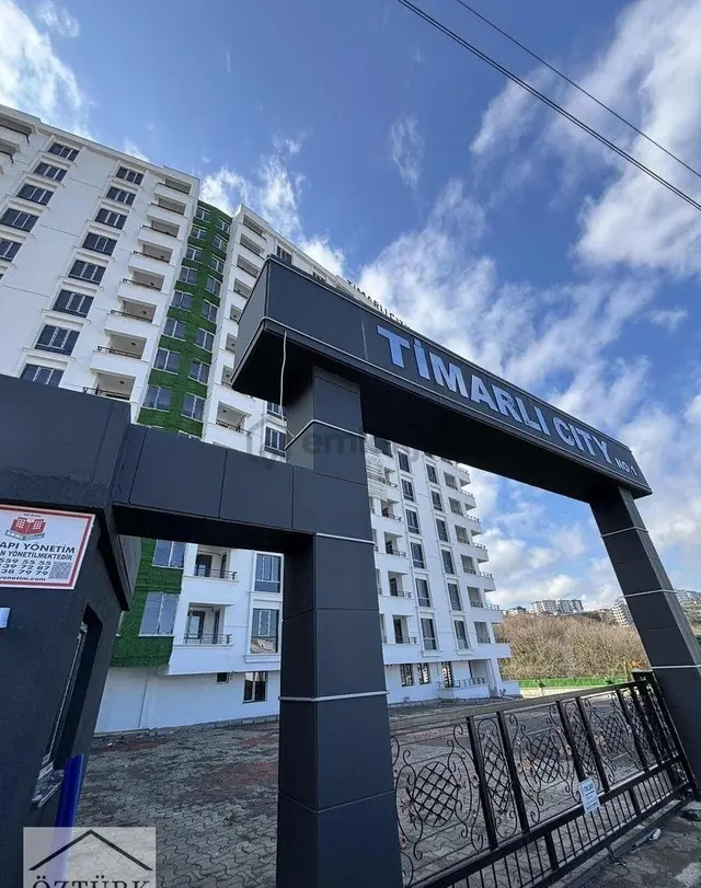Körfezde Deniz Manzaralı Ve Doğayla İç İçe Satılık 1+1 1