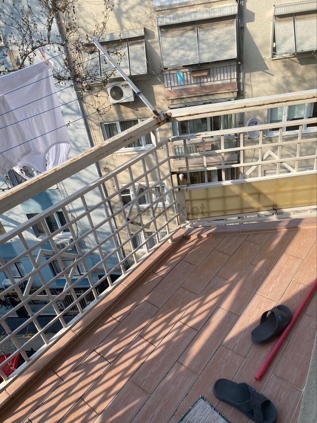Cihangir Emlaktan Hocahasanda Satılık Geniş Asansörlü Bakımlı Arakat Daire 4