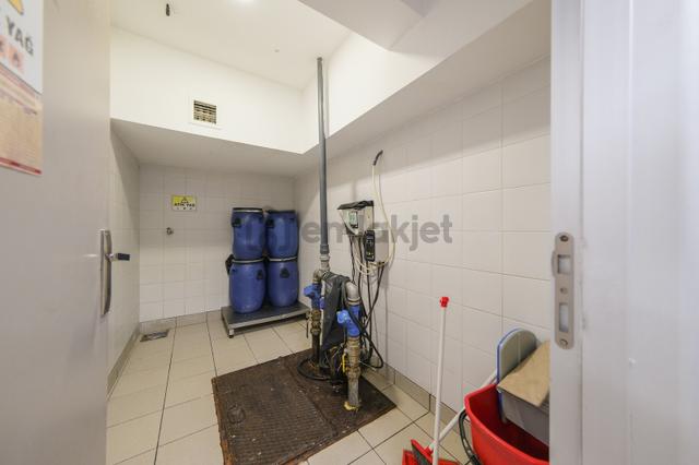 Üsküdar Selmani Pak Caddesinde Komple Satılık Bina 4