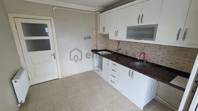 Kadınlar Denizi Kemertepe Evleri 3+1 Doğalgazlı Arakat Daire 1