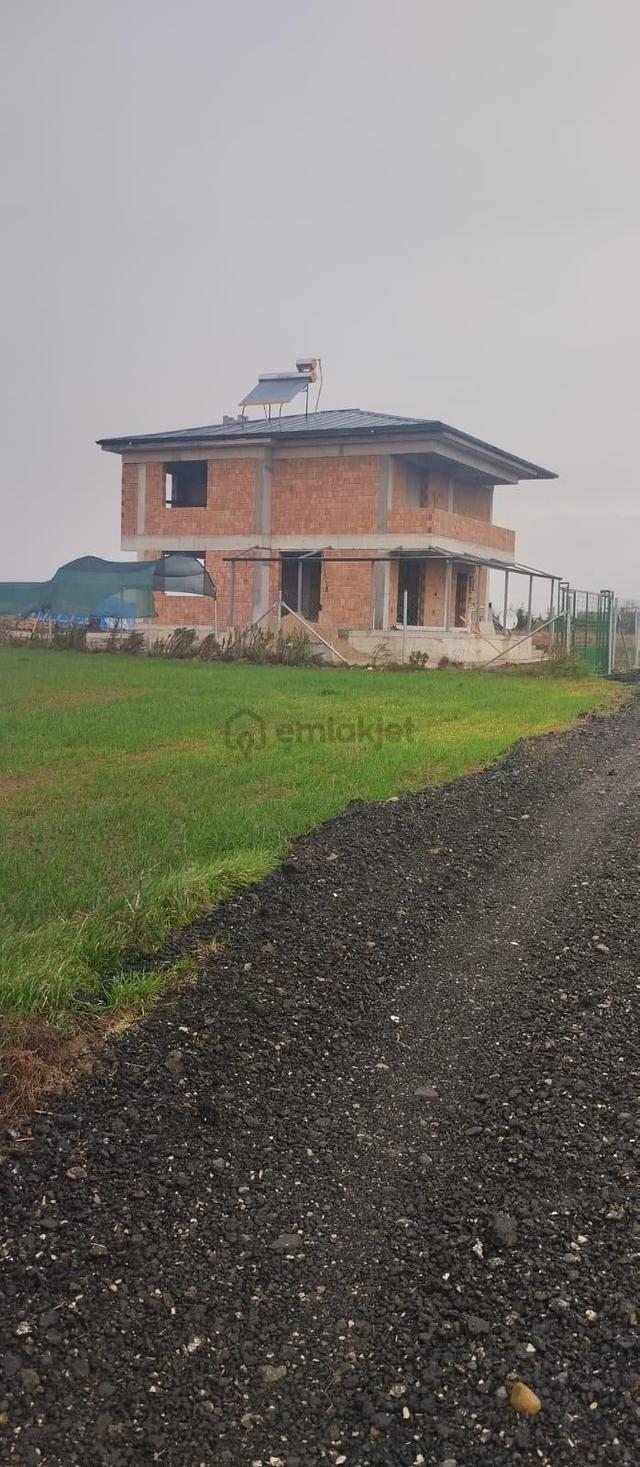 1763 M2 İmarlı Arsa 2.5 Kat İnşaat Altyapı Hazır Kaçmaz Fırsat 2
