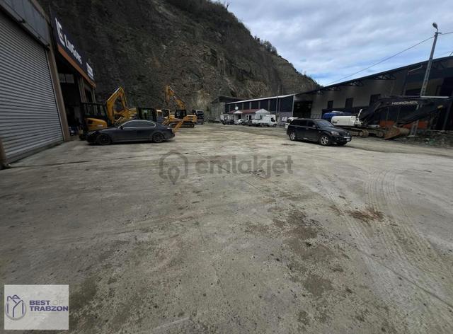 Deliklitaş 700 M2 Açık Kapalı Dükkan 5