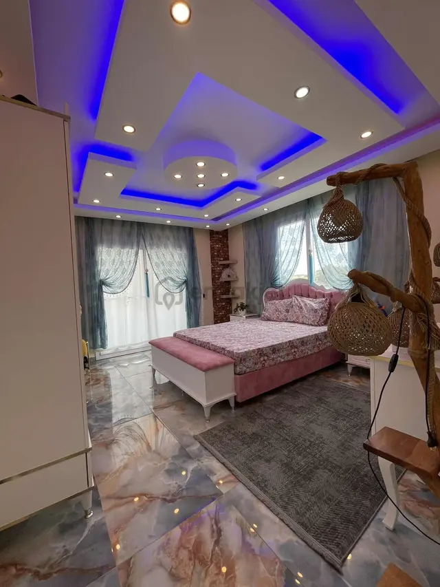 Villa~tadında~lüx~yapı~2+1~k.mutfak~geniş~oturum~kaçmaz~müstakil 5