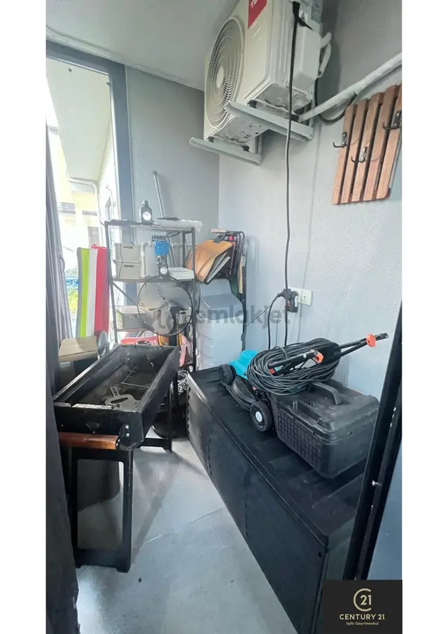 Century21 Işıltı'dan Kuşadasında Kiralık Villa 3