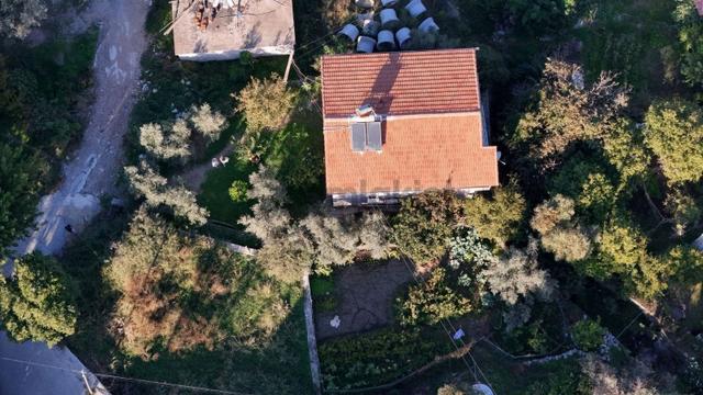 Marmaris Selimiyede Denize Yakın Satılık 2 Katlı Müstakil Ev 5