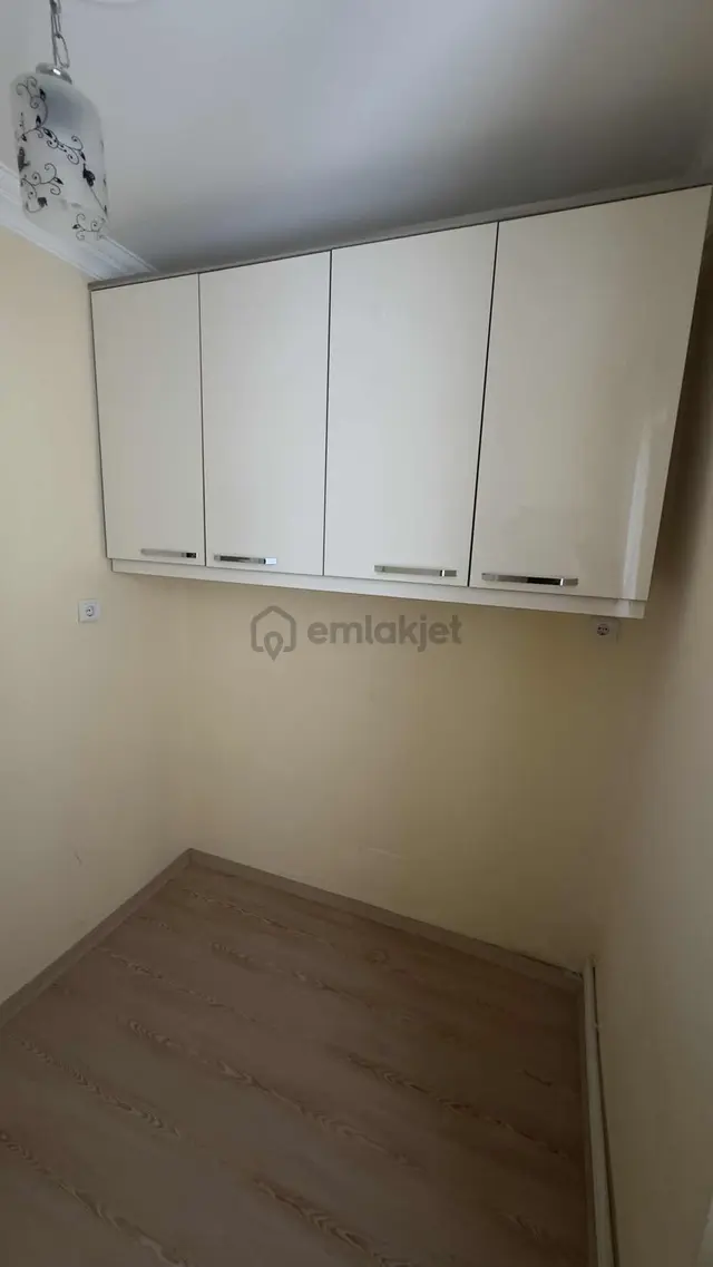 Burhaniye Bademalanı Bölgesinde Satılık Daire 3