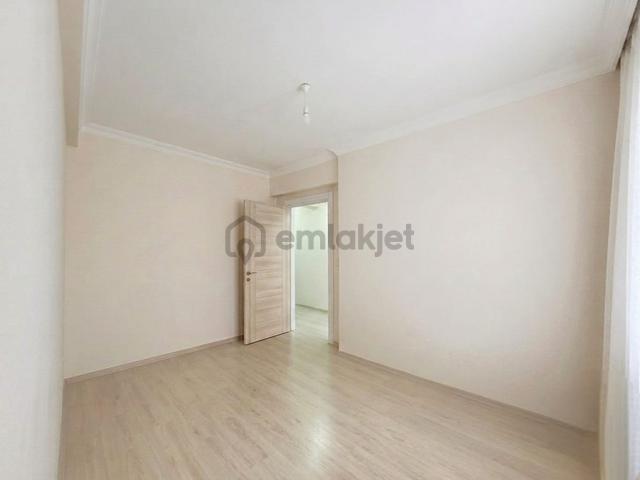 Buca Şirinyer İzban Yakını Satılık 1+1 Daire 4