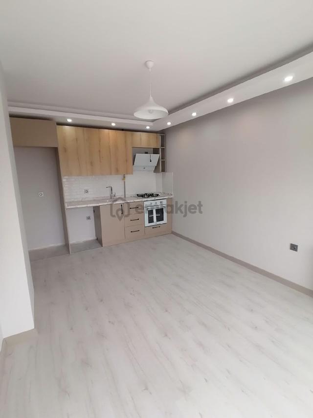 Boynu Yoğun Mh 2+1 A.mutfak Dairemiz Kiralık 5